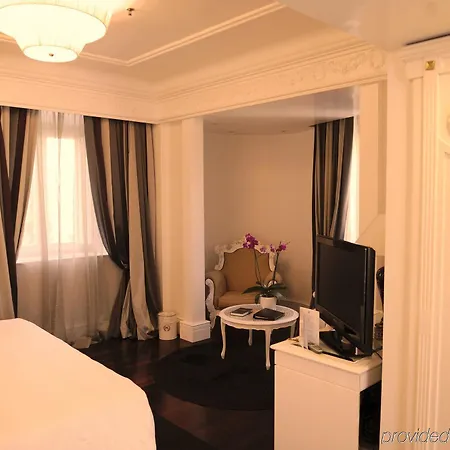 Hotel Majestic 5*
