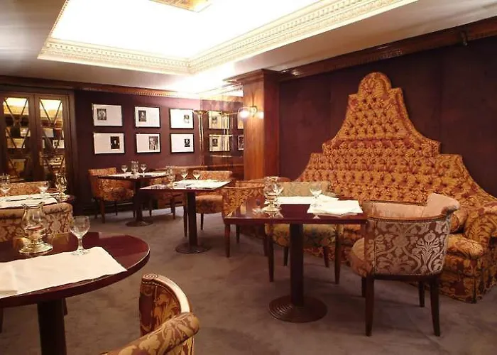Otel Majestic 5*