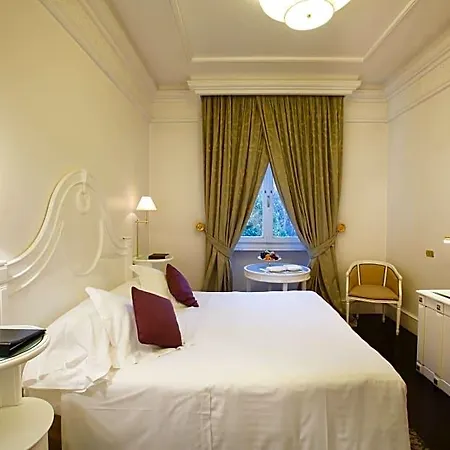 Majestic Hotel 5*