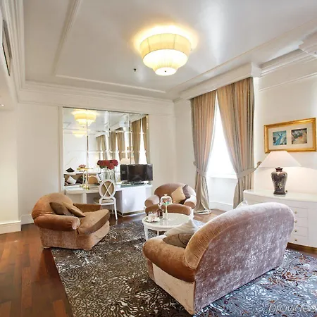 Otel Majestic Roma